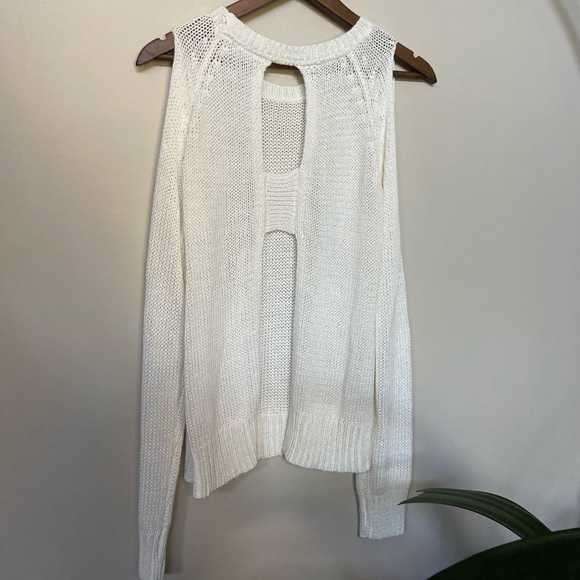 🔸 Cloth 🔸 cold shoulder knit sweater - Picture 2 of 8